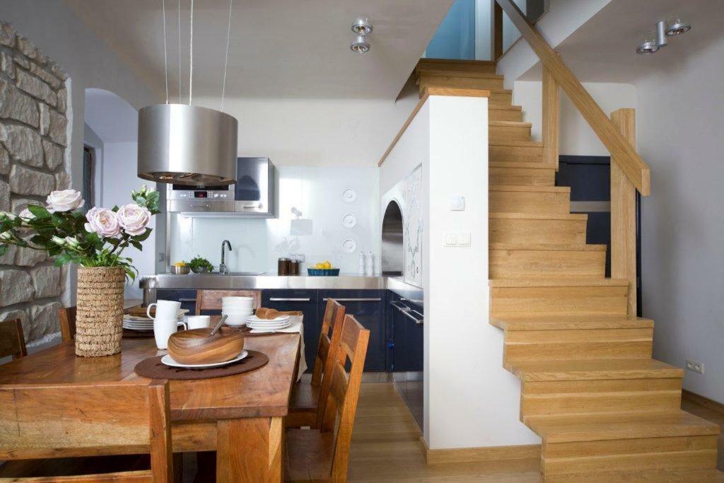 Apartament Rynkowy คาชิเมียร์ซ ดอลนี ภายนอก รูปภาพ